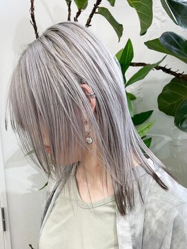 ロイス 渋谷(ROIS) ボブルフ/ネビージュ/小顔/ワンレン/スモーキーアッシュ[渋谷駅]