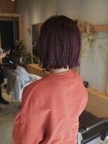 カルマ(carma)&nbsp;ワインレッドの切りっぱなしボブ
