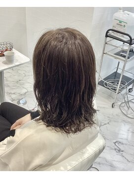 ハーツヘアーズ 五日市店(HEARTS hair's) ミディアムパーマスタイル