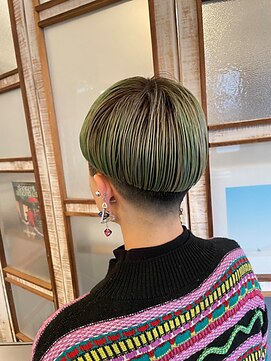 ヘアーサロンアンドアクセサリー コンテ(conte) グリーンボウルヘア