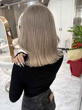 ロンドルピナス 小倉(Lond Lupinus) ブルーブラック/ワイドバング/美髪のススメ/外ハネボブ/北九州