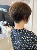 福山人気前下がりショートヘア刈り上げショコラベージュ20代30代
