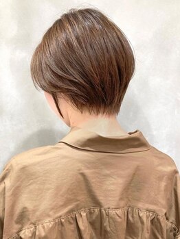 ヨムニノクチ(YOMUニノ口)の写真/【再現性重視】乾かすだけでサロン帰りのクオリティ。忙しい朝も手ぐしでキマる、扱いやすいショートへ