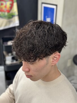 バジー バイ ディーアンドティー(Buzzy by D&T) シャドウパーマ