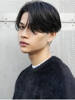 テン 心斎橋(tenn.)&nbsp;メンズセンターパート七三分けパートニュアンスパーマ刈り上げ