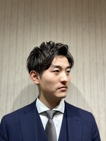 カーニ(KANi)&nbsp;ナチュラルショート×清潔感　ソフト刈り上げ　スーツ短髪