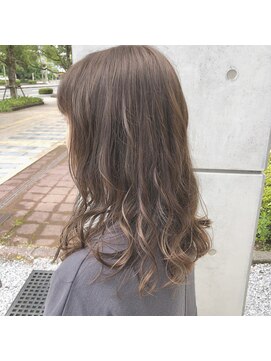 シャンプーボーイ 宮崎駅前店(SHAMPOO BOY) ハイライト×アッシュカラー(^^)