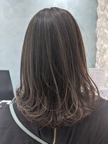 カシータフロル モゾワンダーシティ店(Casita flor)&nbsp;【簡単でオシャレ】モゾ美容院～30代,40代の白髪ぼかしも可愛く