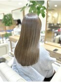 ナチュラルベージュ