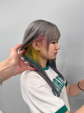 ヴァイス 新宿店(VAICE) 虹色インナーデザイン