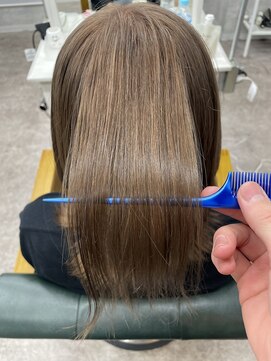 リミットバイアフィナー 大宮店(limit by Afinar) ブリーチ1回ミルクティーベージュ