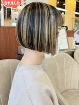 クオリス 上板橋店(QUALIS) 30代大人美人前下がりボブカハイライトショートボブ