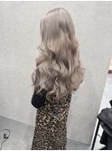 曽田遥菜　グレージュ
