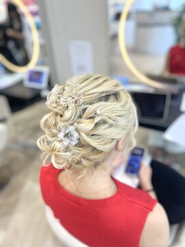 アーチバイケンジ(arch by kenje) お出かけオシャレヘア