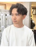 自然なカールのメンズパーマ