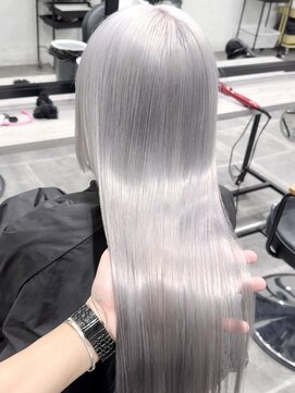 ピチカート 原宿(pizzicato) ホワイトシルバー/シルバーグレージュ