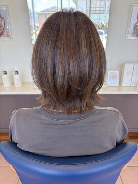 アトリーチェタ 田富店(ATTRICE) レイヤーボブ