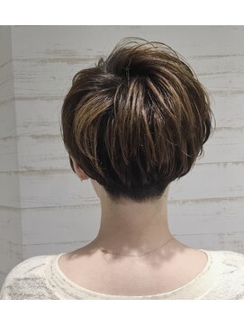 アプリ バイ リアン 浦和(appri by Rien) マッシュショートappriイヌイ