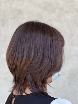 ヘアーメイクス ミディアムウルフ