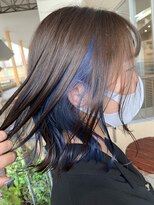 エイム ヘアメイク 横川店(eim HAIR MAKE) 切りっぱ外はね×インナーブルー