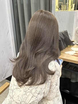 アリュウル 表参道(ALLURE) オリーブベージュ 透明感カラー くびれヘア KAKO