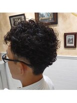 ルドローブラントオオサカ(LUDLOW BLUNT Osaka)&nbsp;【LUDLOW BLUNT】ツーブロック癖毛風パーマ くるくるパーマ