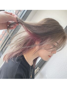 フー(feu) ベージュ×ピンクインナー