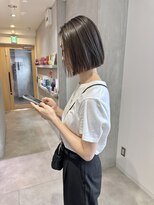 ヨーク(YOKE)&nbsp;YOKE 丸くない切りっぱなしボブ縮毛矯正ぱつっとボブ髪質改善