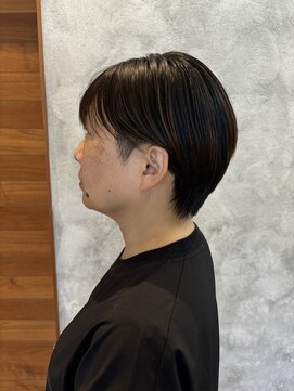 モスト ブリヤン(MOST BURYAN) すっきりショートスタイル×30代艶々カラー