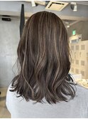 ミディアムレイヤーコントラストハイライトミルクティーベージュ