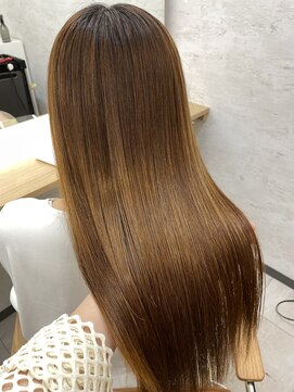 アリアツイン バイ エクラート 池袋西口店(ARiA TWiN by ECLART) 酸性ストレート［縮毛矯正］［髪質改善］