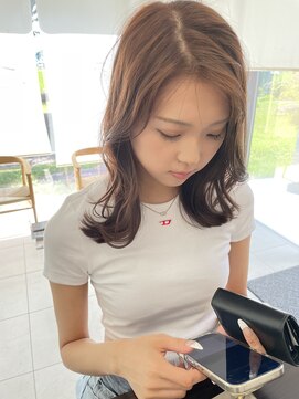 リアン(LIEN) 柔らかい外ハネレイヤー
