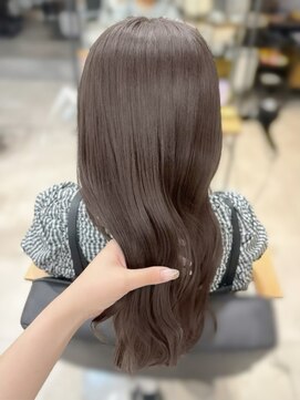 リアンバイアリュール(Lian by Allure) Lian by Allure 本厚木 横山乃愛 ベージュ