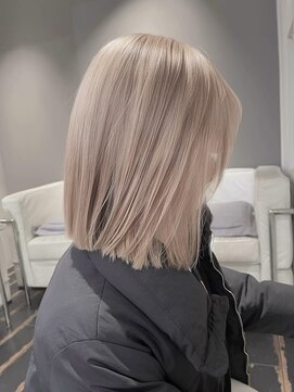 melt.tokyo【メルトトウキョウ】【4月中旬NEW OPEN(予定)】 ミルクティーベージュハイトーンボブ