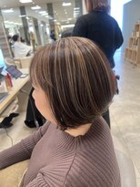 シャルムバイケンジ(Charm.by KENJE) 白髪ぼかし/脱白髪染め/レイヤー/ハイライト/レイヤーカット