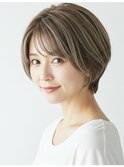 白髪ぼかしハイライトブリーチミルクティーベージュ