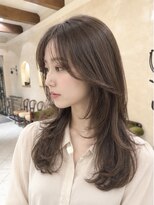 ビュートリアム265(BEAUTRIUM 265)&nbsp;大人ロングレイヤーカット/アッシュベージュ/艶感ブラウン/銀座