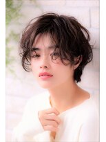 ソア 武蔵小杉(SOAR) 大人かわいい無造作カールとデザインカラー小顔エッジショート