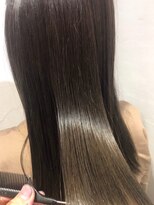 クオーレ(CUORE) ウルサラ髪質改善ストレート