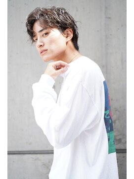 ロミーオム 本厚木(ROMMY. Homme) センターパートマッシュ刈り上げROMMY.Homme