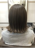 グレージュ系カラー