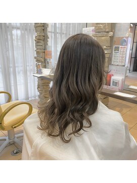 ティエル(Tiele) 韓国風巻きスタイル