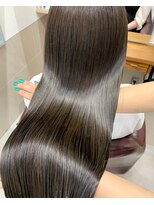 トゥーリ 薬院店(tuuli)&nbsp;上杉（武本）茉与★スタイル