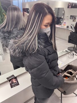 キング 枚方店(K!ng) 【枚方、高槻、梅田】ホワイトハイライト