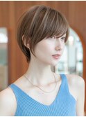 20代30代丸みショート似合わせカットシースルーバングハイライト