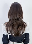 くびれヘアロンググレージュ顔周りレイヤー_ba554931