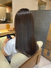 ブルーム ヘア デザイン ドゥーエ(bloom hair design due) グレージュ (塚口×髪質改善トリートメント)