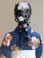 スリーランド(THREELAND)&nbsp;【59.卒業式ヘアアレンジ】ボブ・髪質改善・ブリーチ・白髪染め