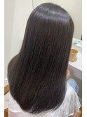 髪質改善ストレートで艶髪ロング