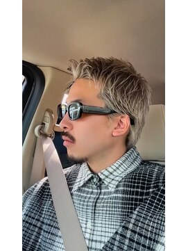 ゼファー(ZEPHYR) ハイトーンスパイキーショート